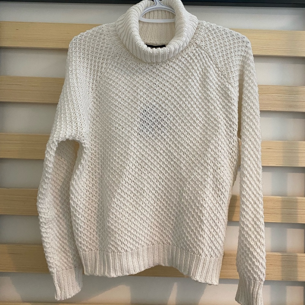White Turtleneck sweater